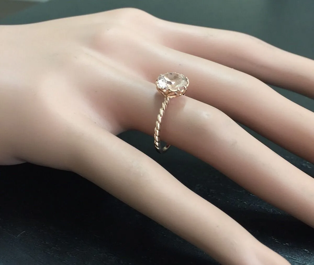 2.00 Carats Exquisite Natural Morganite 14K Solid Rose Gold Ring