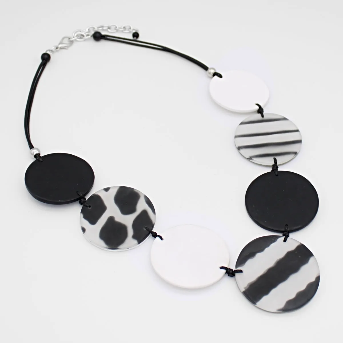 Black Utari Disk Necklace