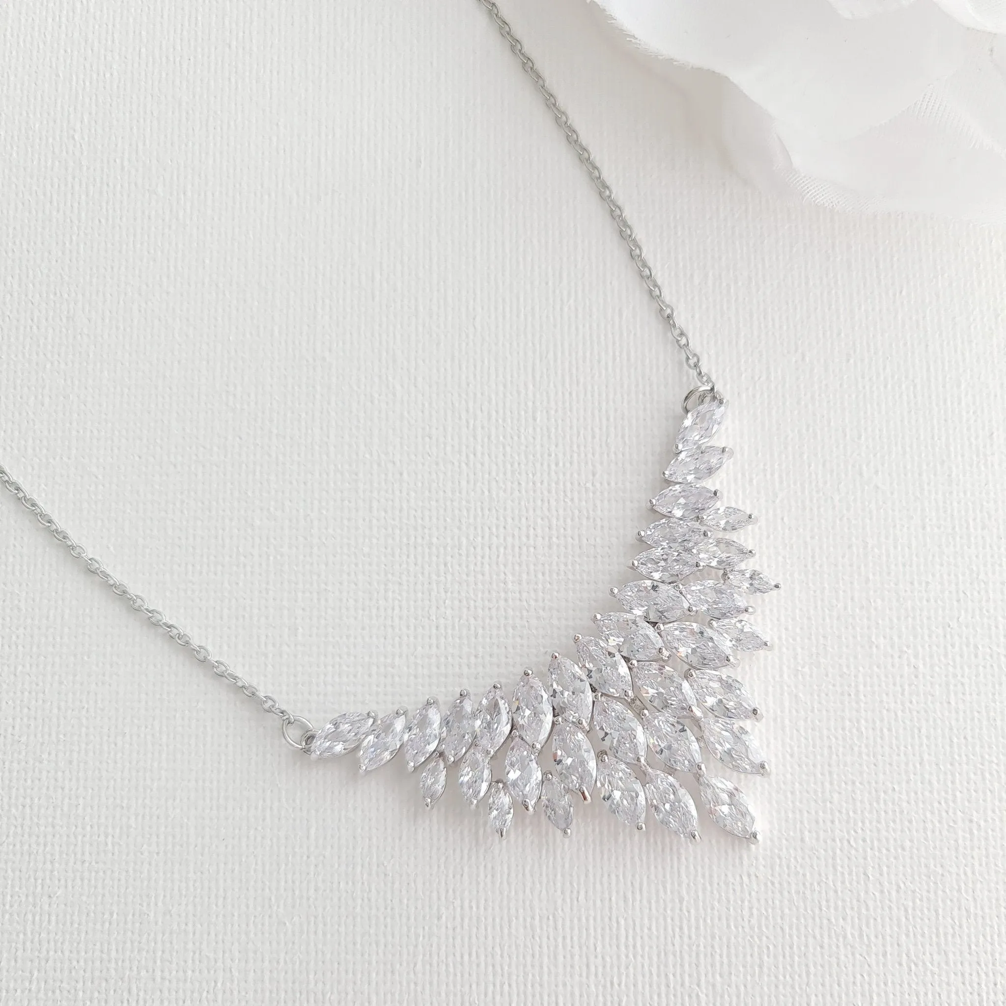 Bridal Gold Leaf Necklace-Belle