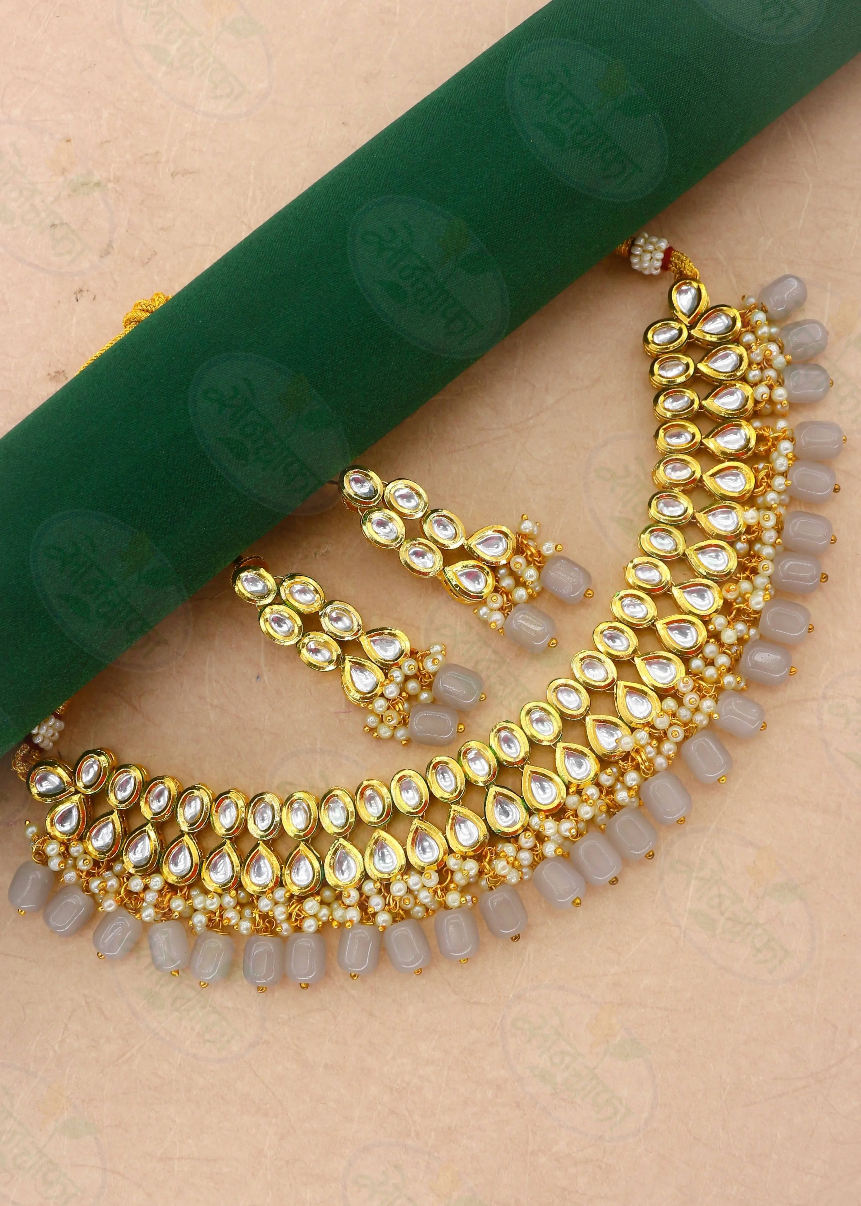 BRIDAL KUNDAN NECKLACE