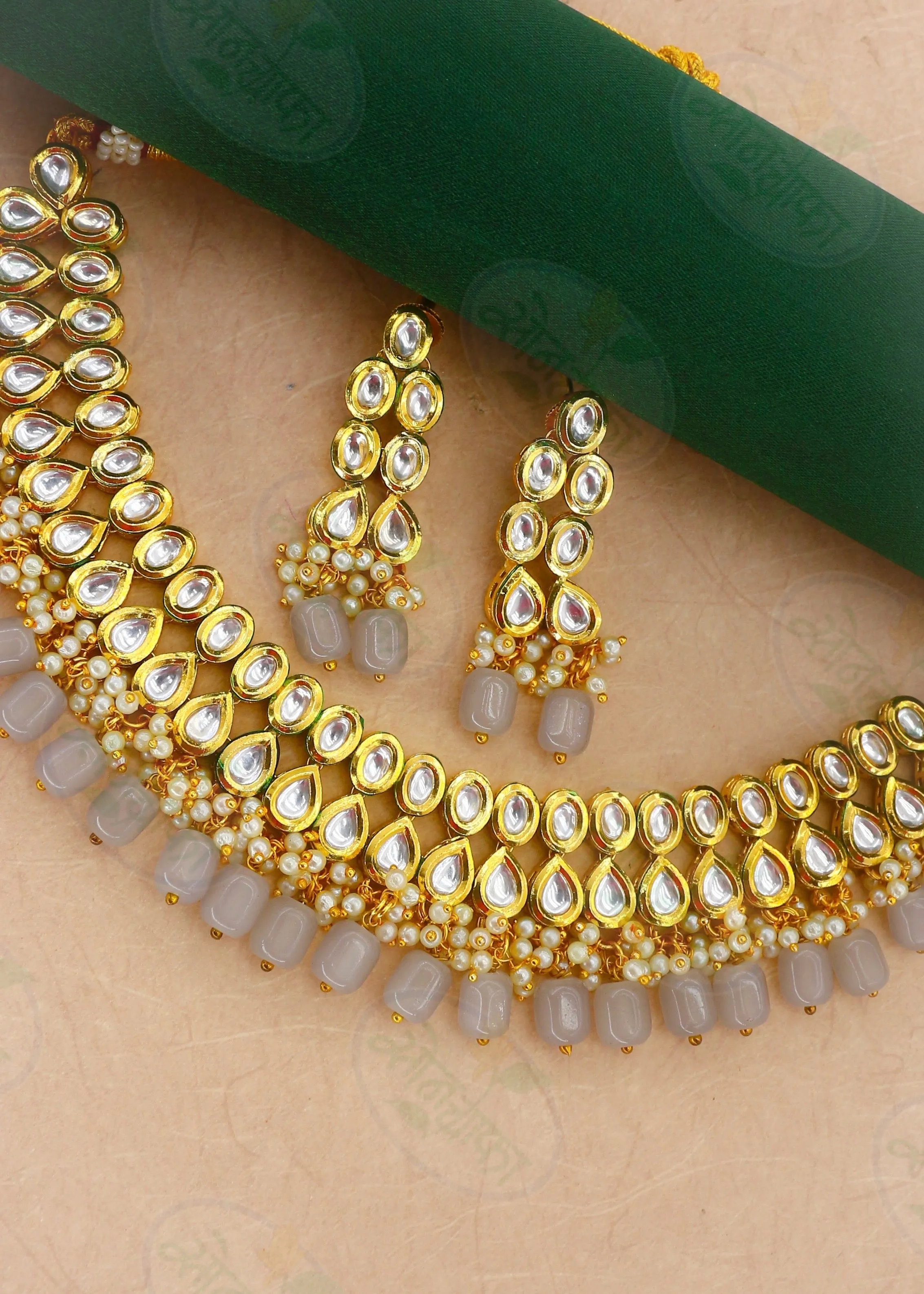 BRIDAL KUNDAN NECKLACE