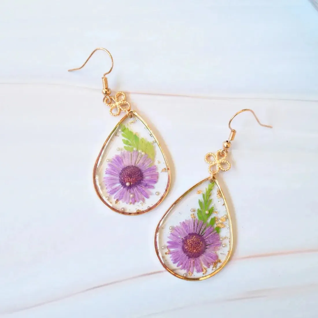 Garden Glimpse Glass Earrings