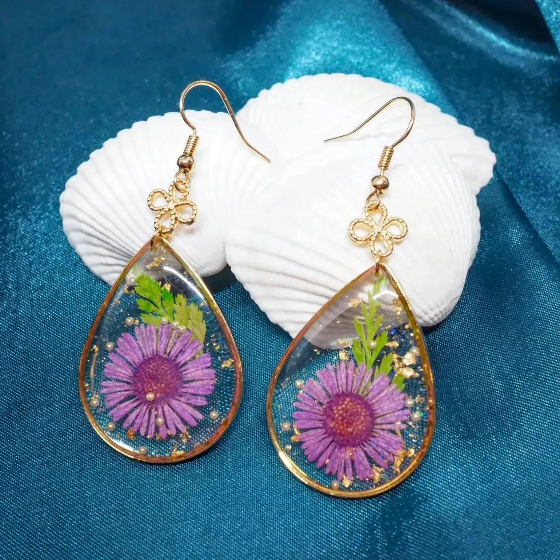 Garden Glimpse Glass Earrings