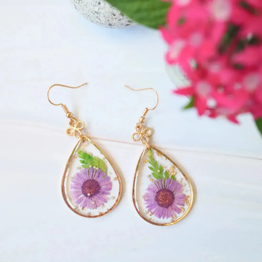 Garden Glimpse Glass Earrings