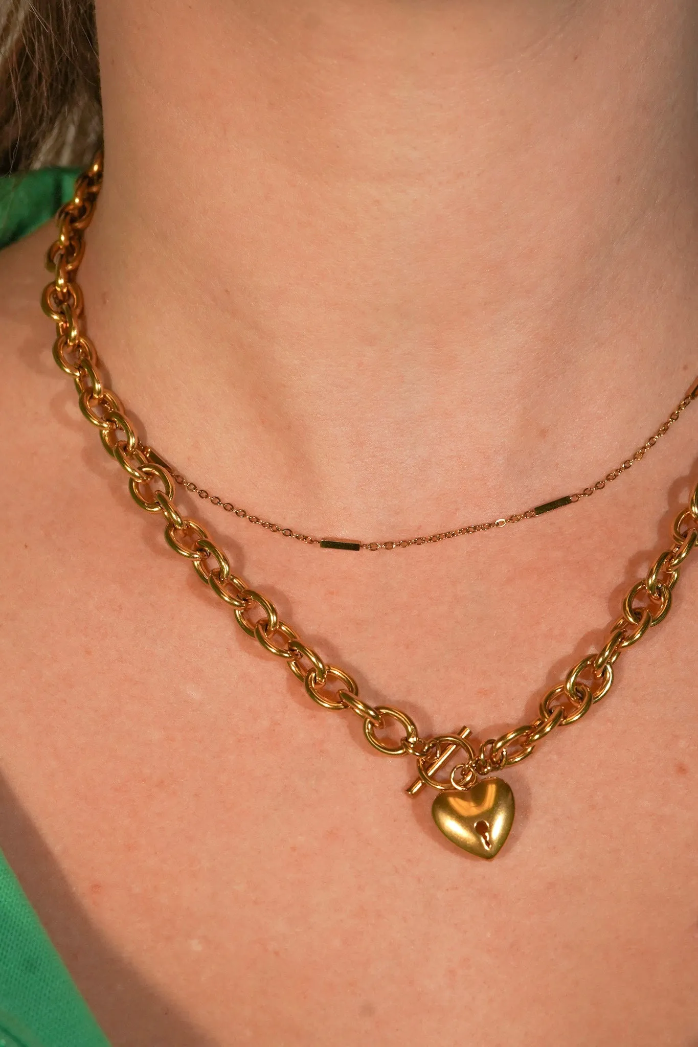 Invisible String Theory Necklace