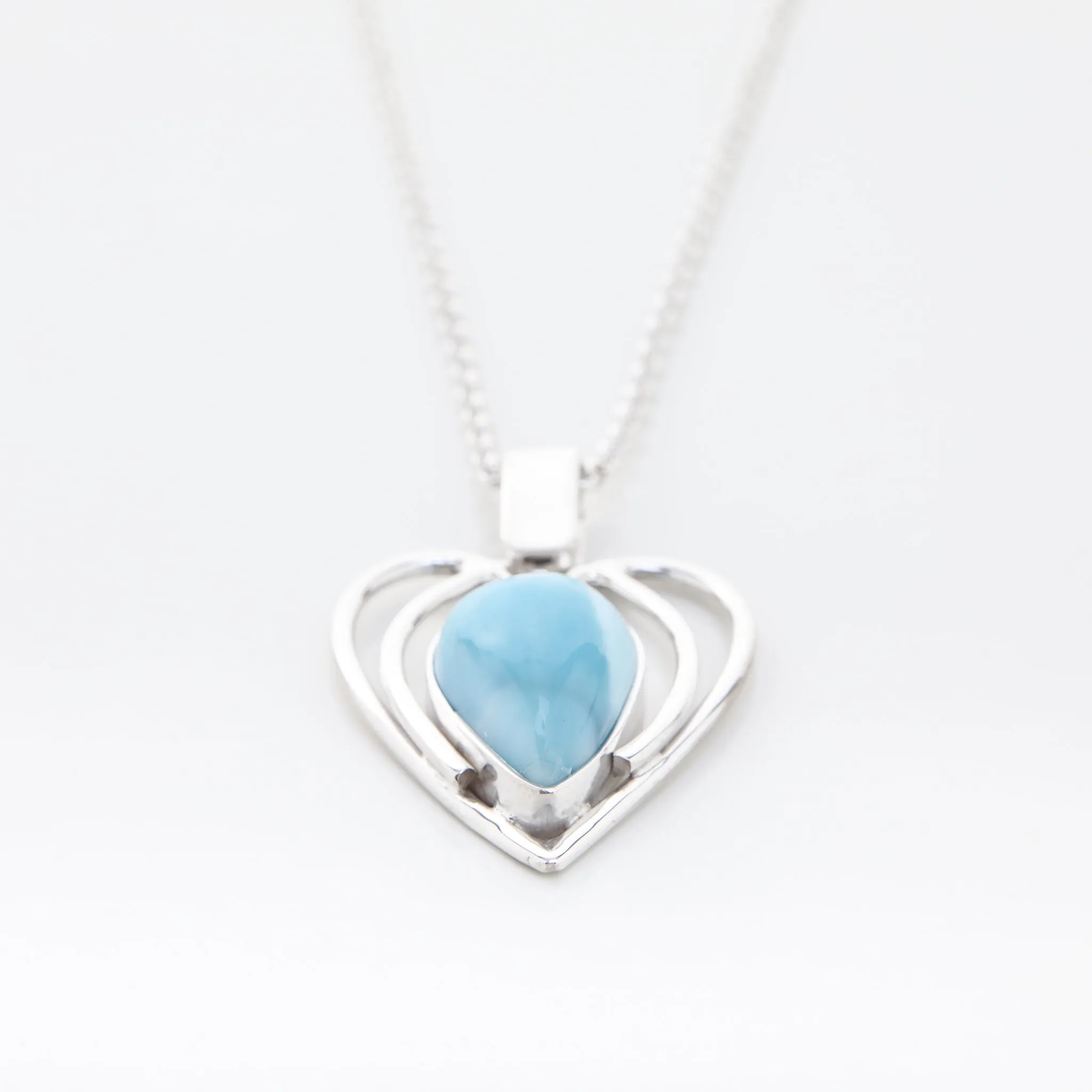 Larimar Heart Vivian