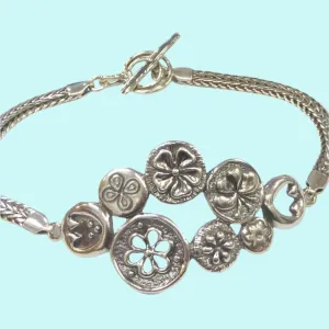 Romantic silver Bracelet in an amazing Floral design