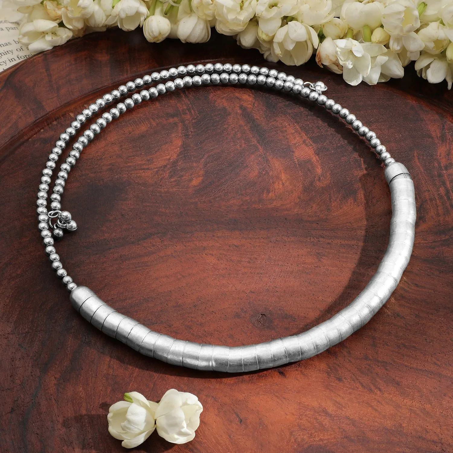 Rubans Silver-Plated Textured Bead Statement Choker Necklace