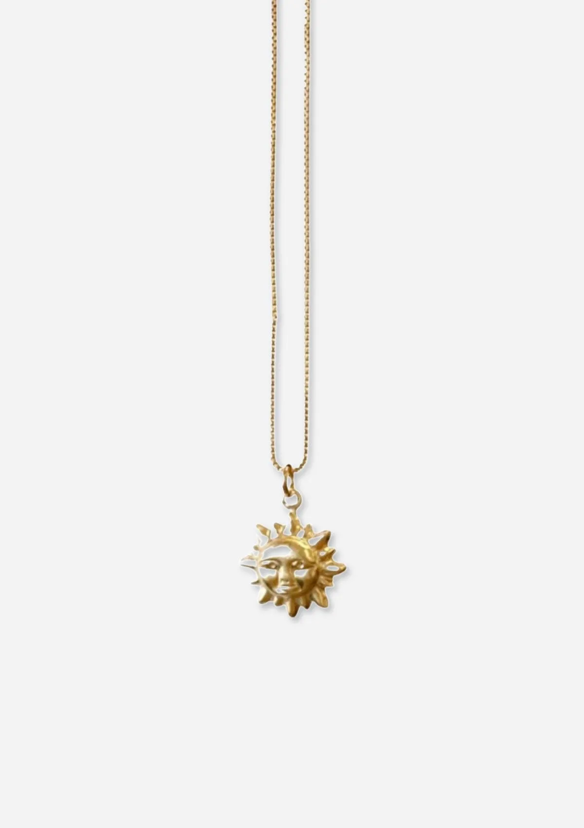 The shiny sun necklace